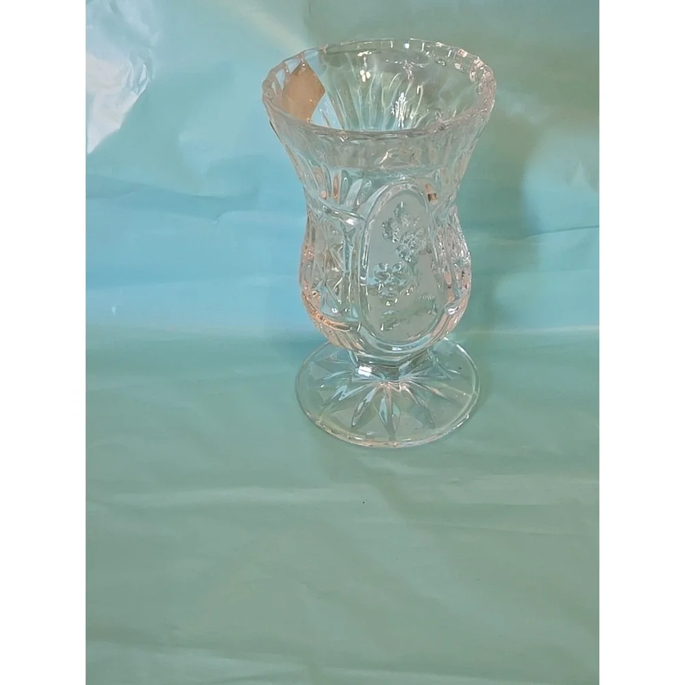 Vtg Crystal Clear Industries Candlestick Holder Yugoslavia 24% Lead Glass Flower